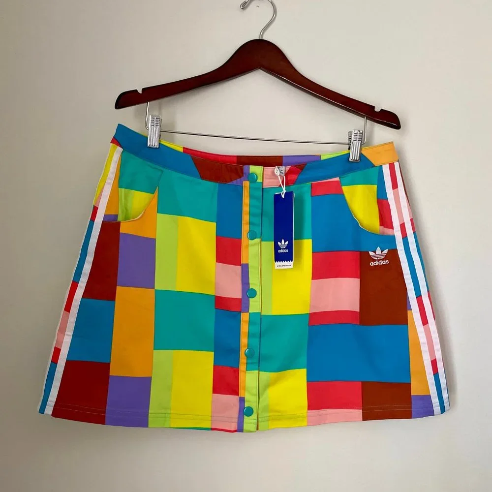 Adidas Summer Surf Skirt large multi color patch button front skirt Large NWOT - Picture 6 of 6